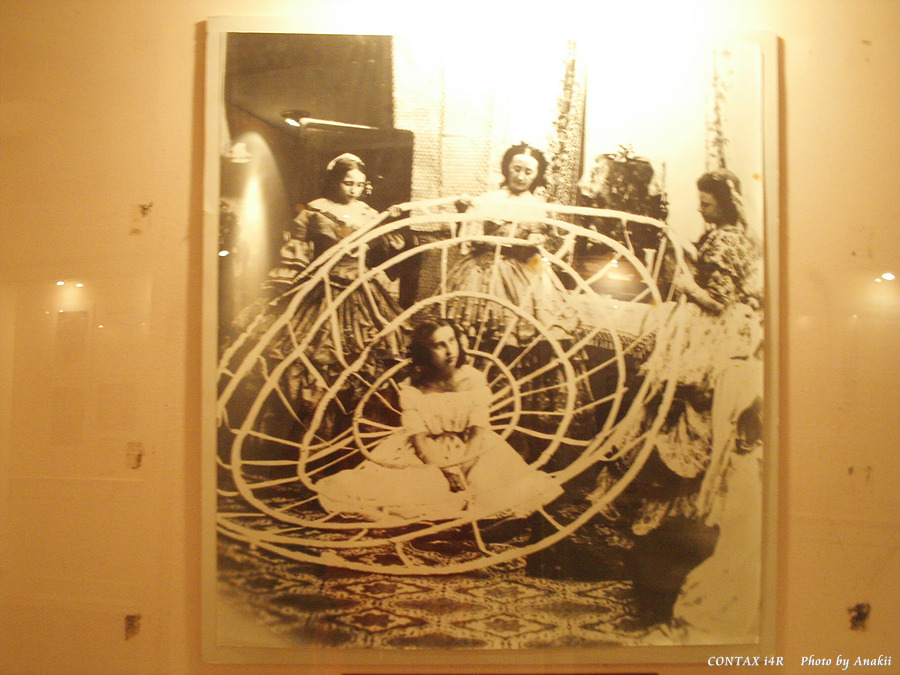 06.01.15.PeopleMuseum.Beauty06.jpg